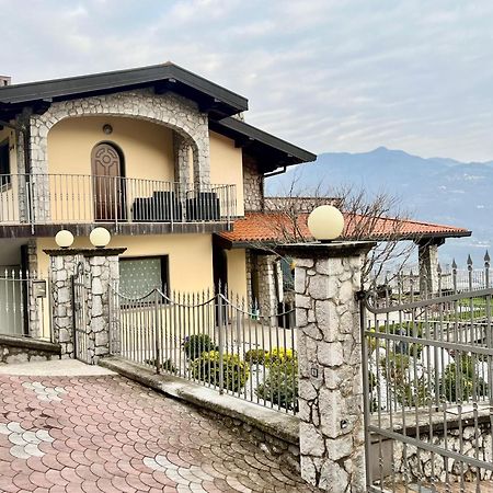 Il Bacio Del Sole Apartment Lovere Exterior photo