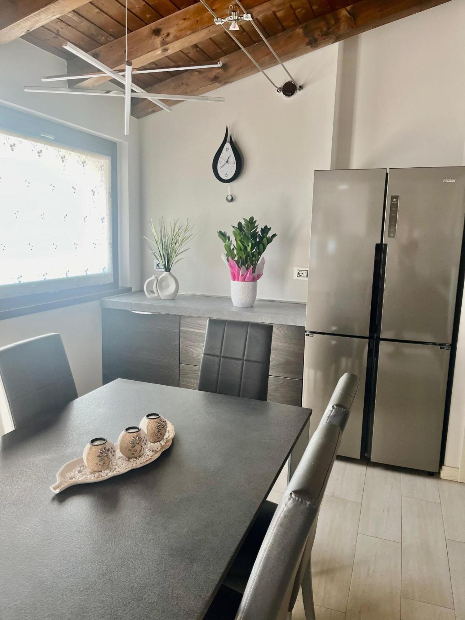 Il Bacio Del Sole Apartment Lovere Exterior photo